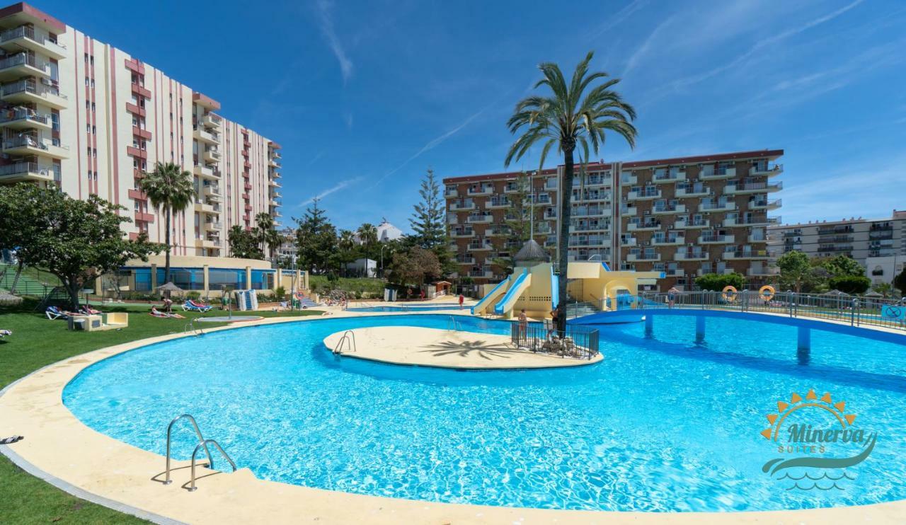 Minerva Suites By Kaarina Benalmádena Esterno foto